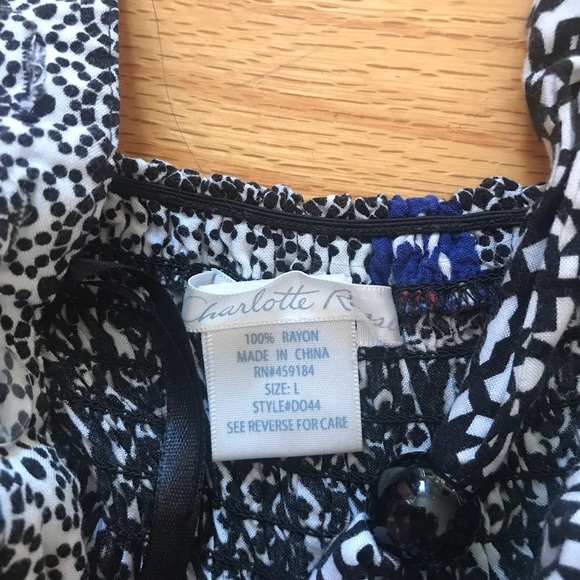 Charlotte Russe Maxi Dress - Picture 4 of 8